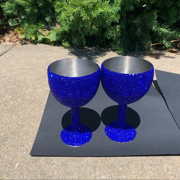 Bedazzled Wine Glass Set - Picture 8 of 11